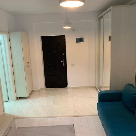 Apartament Cu Regim Hotelier Militari Residence Helen Chiajna Buitenkant foto