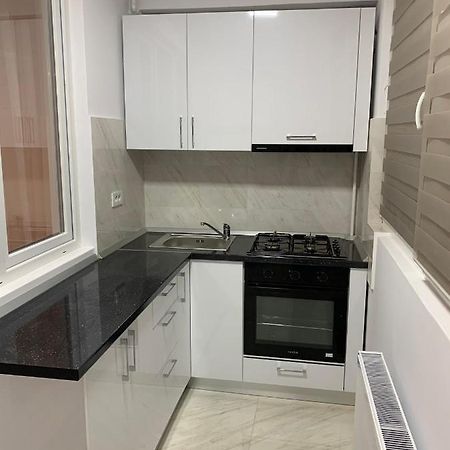 Apartament Cu Regim Hotelier Militari Residence Helen Chiajna Buitenkant foto